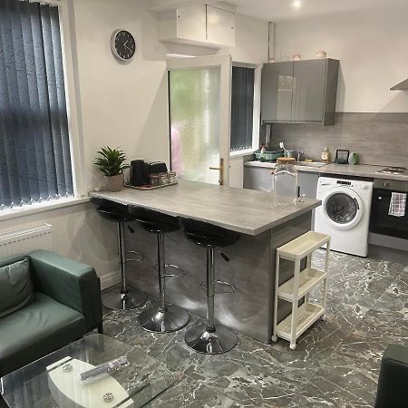 ホテル Tarleton House Stoke-on-Trent エクステリア 写真