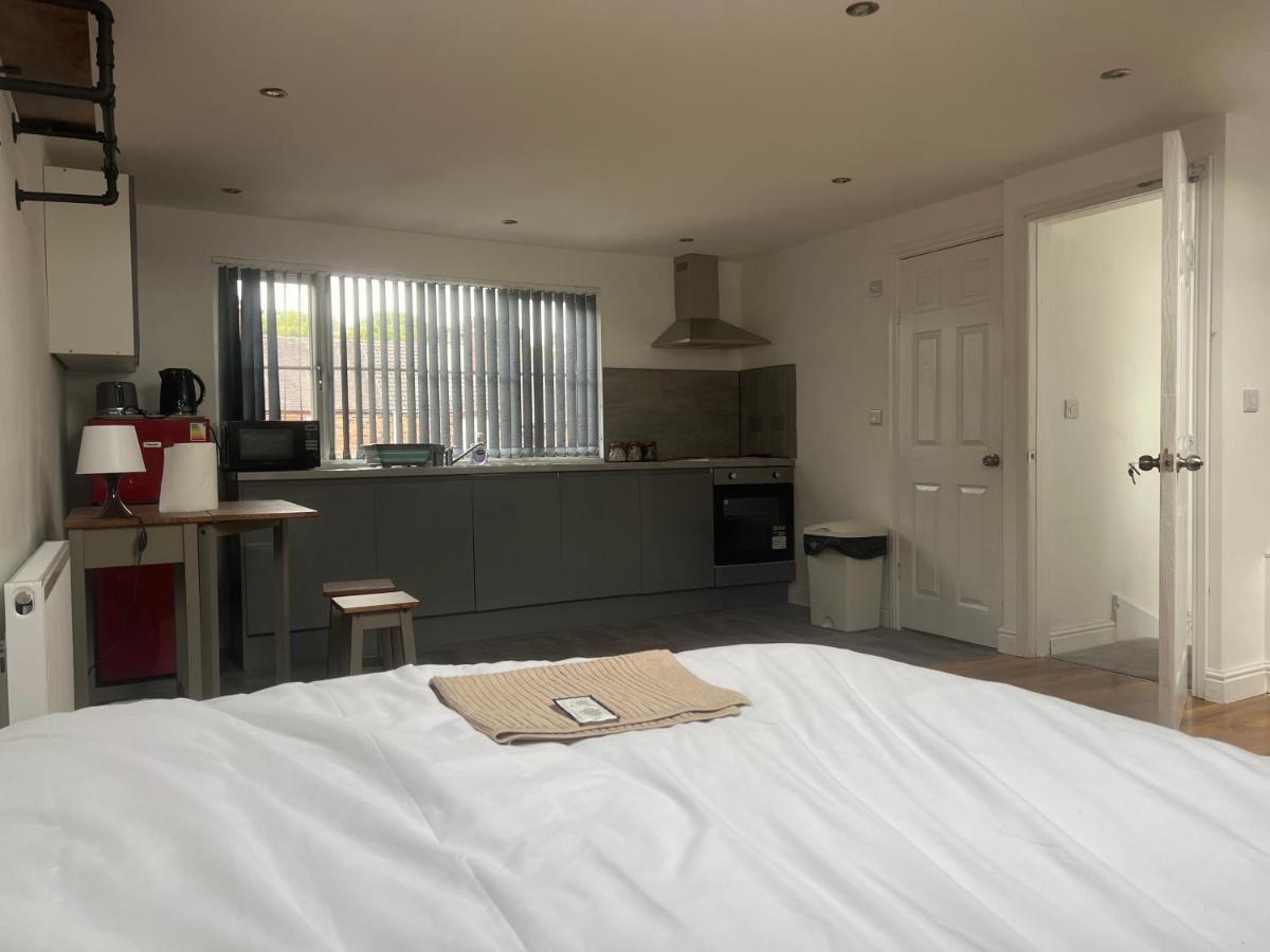 ホテル Tarleton House Stoke-on-Trent エクステリア 写真