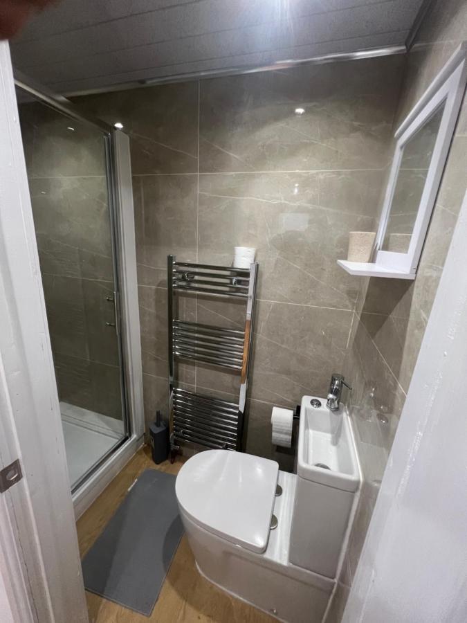 ホテル Tarleton House Stoke-on-Trent エクステリア 写真